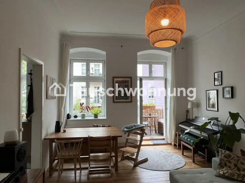 Tauschwohnung: Tausche helle 3-Zi-Wohnung in Lichtenberg gegen größere in B — photo 1
